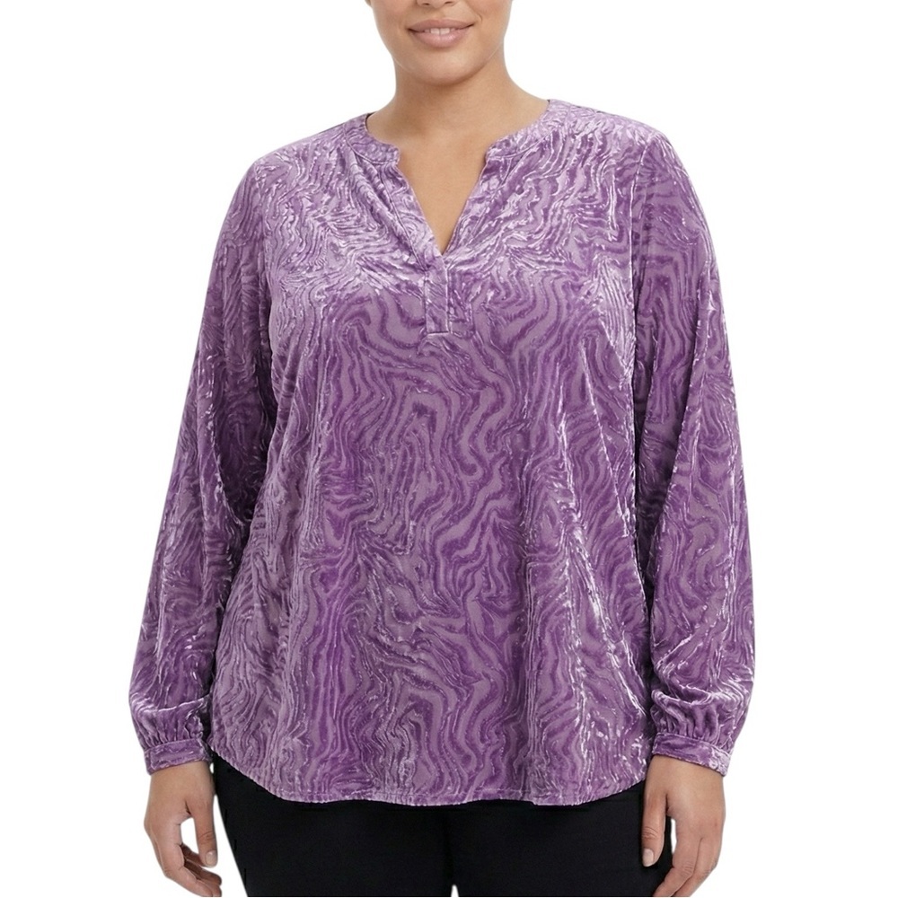 Torrid Purple Velvet Burnout Blouse Split Neck Tunic Top Size 2 - Picture 10 of 10